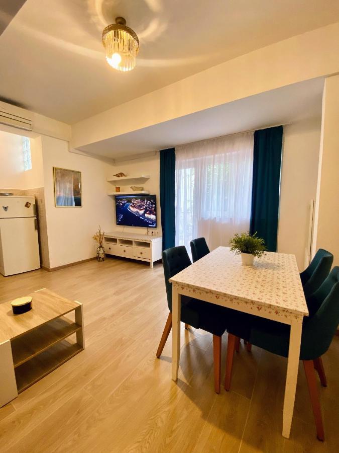 Apartment Andrea Baška Voda Exterior foto