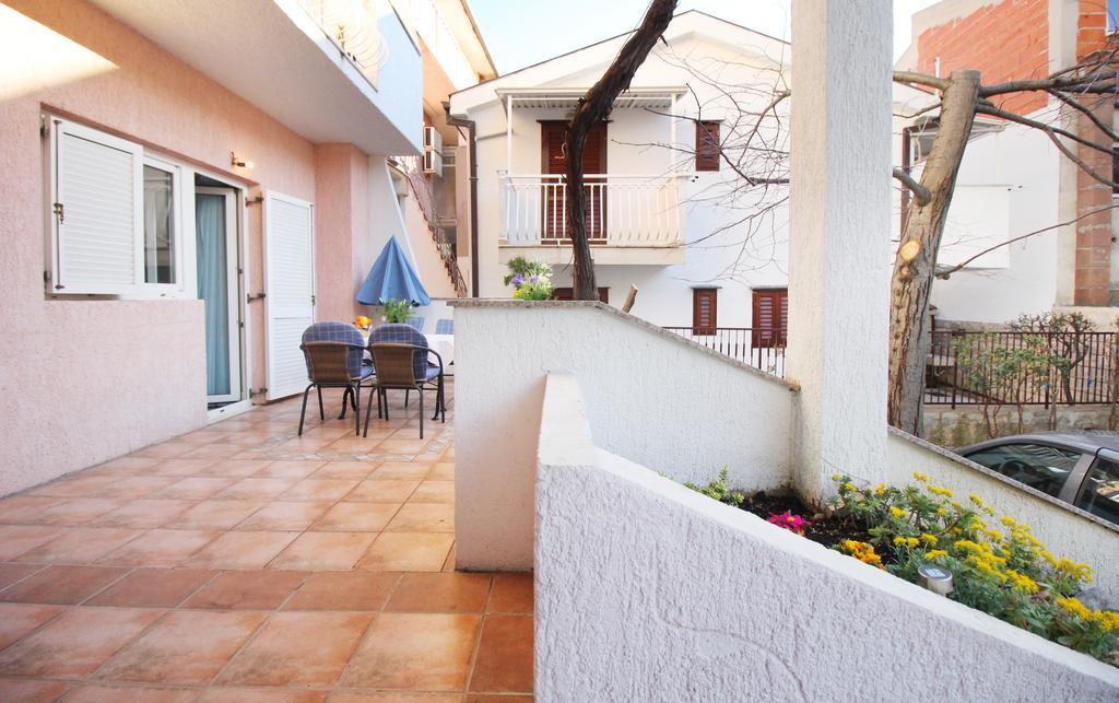 Apartment Andrea Baška Voda Exterior foto